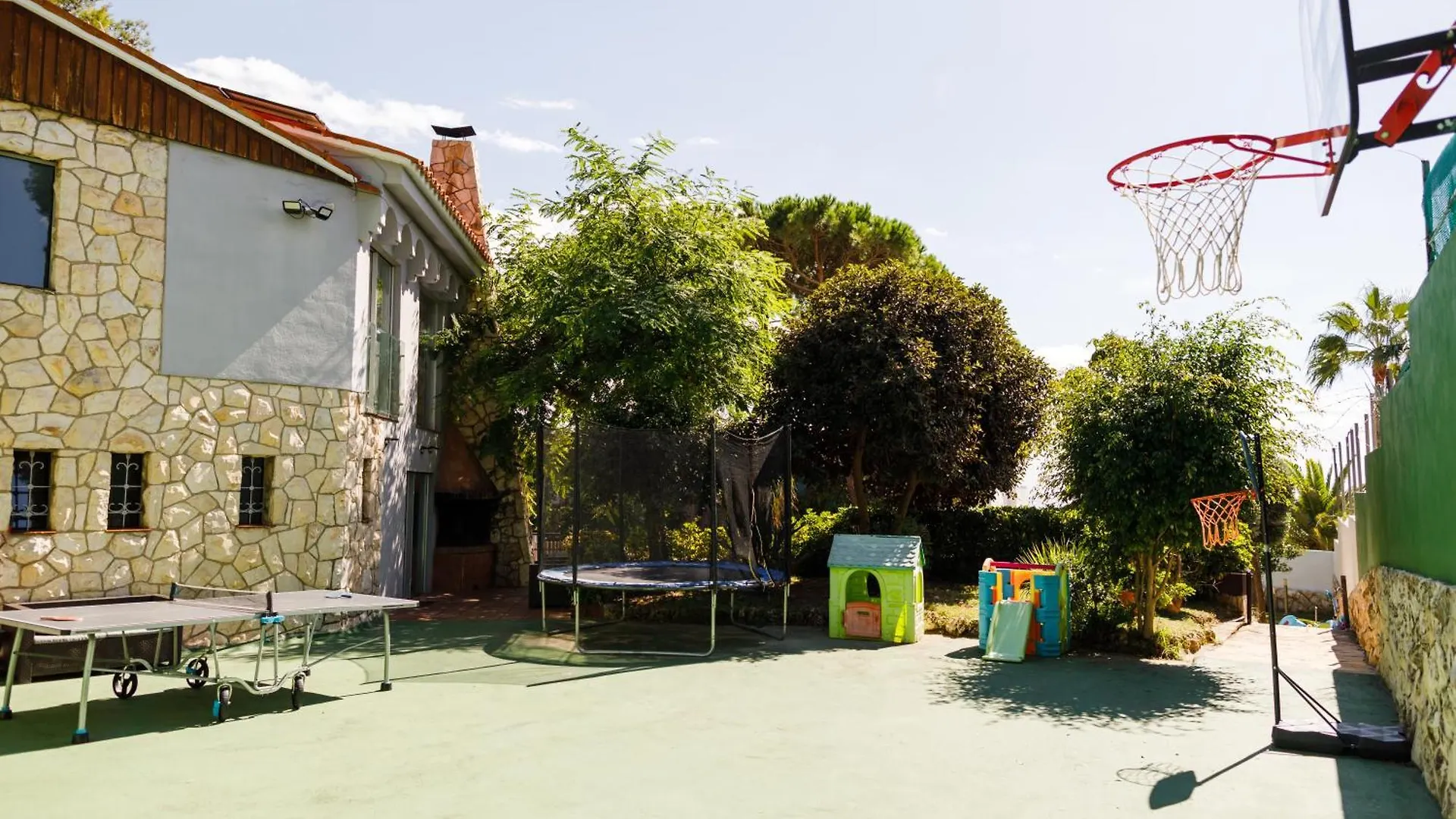Luxurious Villa La Paz: Beach, Port Aventura Golf Salou 0*,  Spain