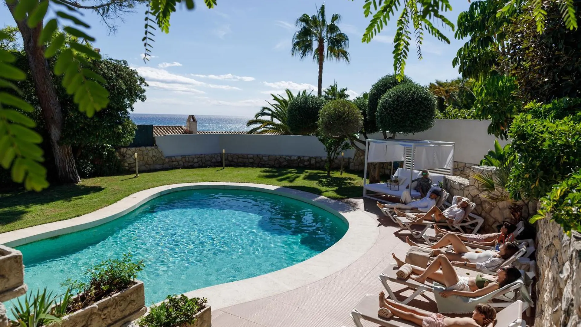 Luxurious Villa La Paz: Beach, Port Aventura Golf Salou